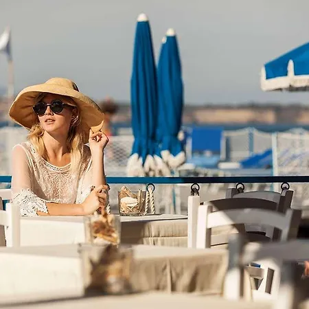 Excelsior Belvedere & Hotel