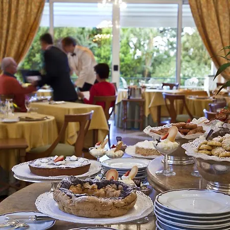 Excelsior Belvedere & 5*
