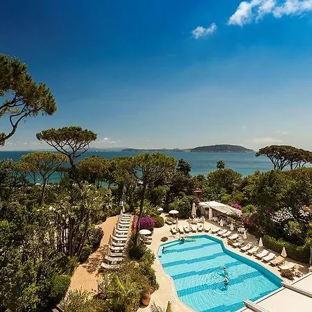 Excelsior Belvedere & Hotel 5*