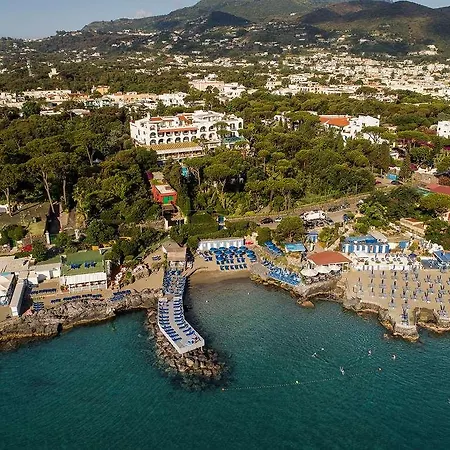 Excelsior Belvedere & Hotel