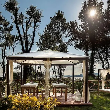 Excelsior Belvedere & 5*