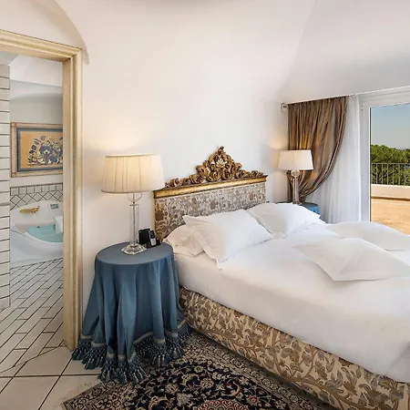 Excelsior Belvedere & Hotel