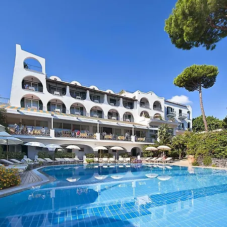 Excelsior Belvedere & 5*